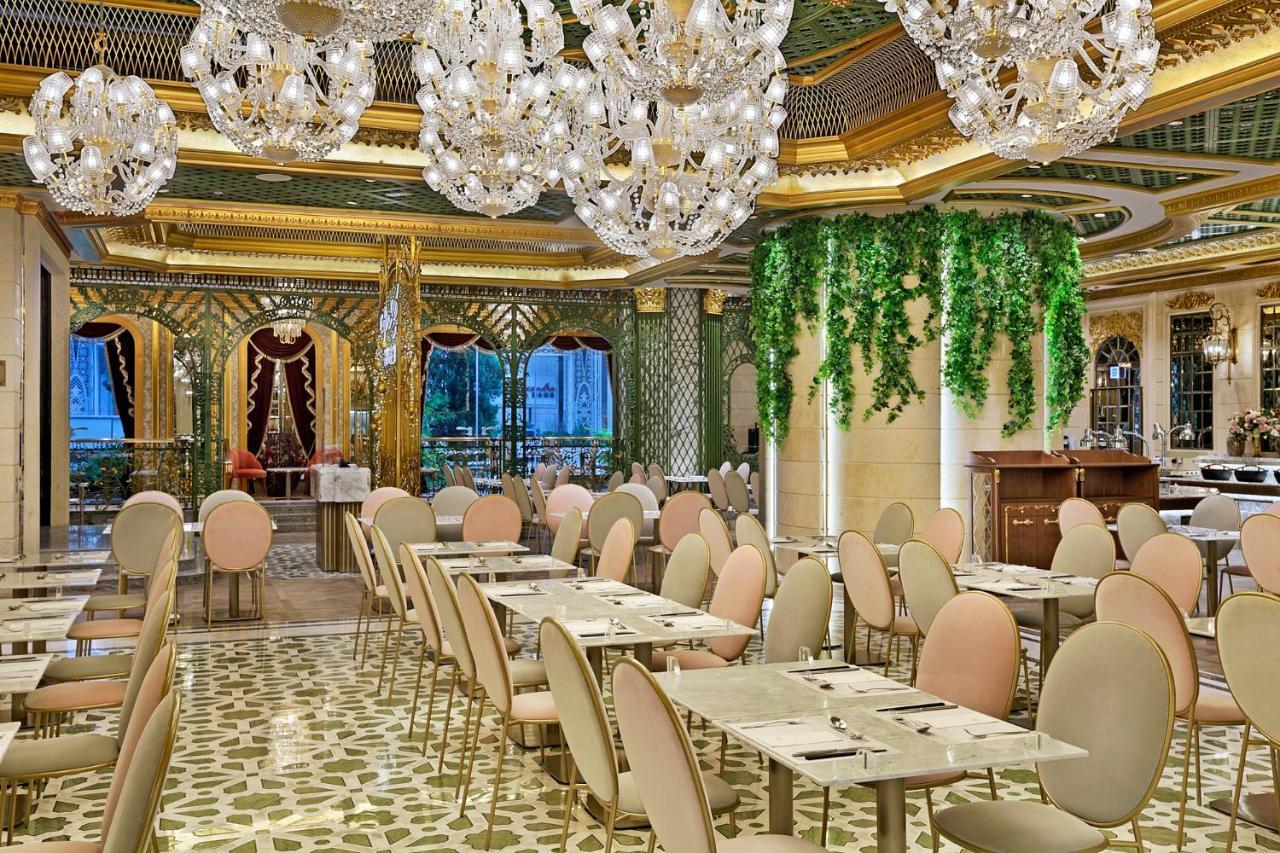 Hotel Alexandra Hong Kong Exterior foto